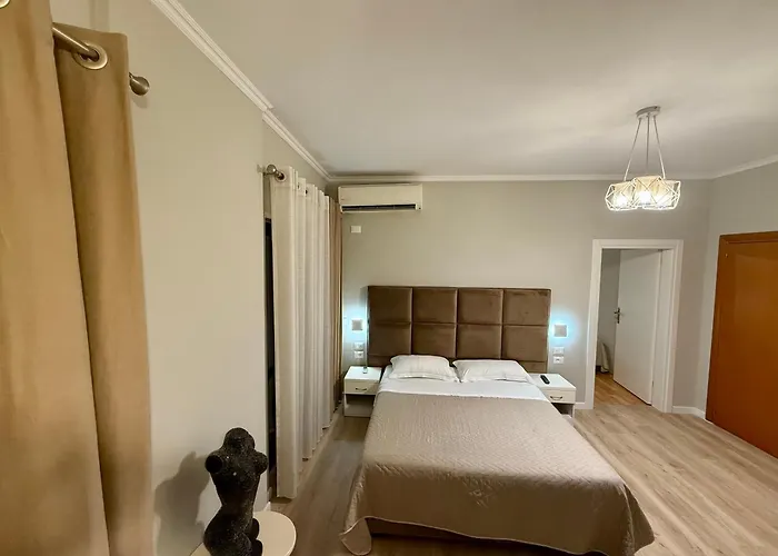 Dionis Casa de hóspedes Tirana