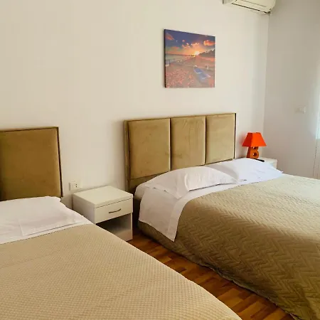 Dionis 2* Tirana