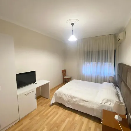 Guest house Dionis 2*