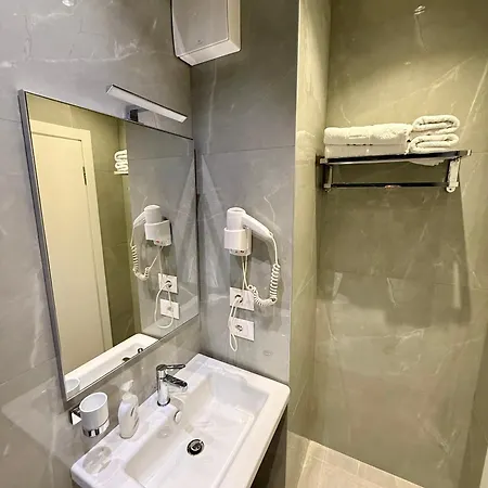 ゲストハウス Dionis