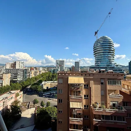 ゲストハウス Dionis ティラナ