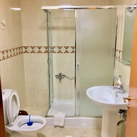 Dionis 2* Tirana