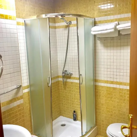 Dionis 2* Tirana