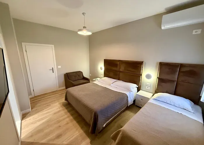 Dionis 게스트하우스 티라나